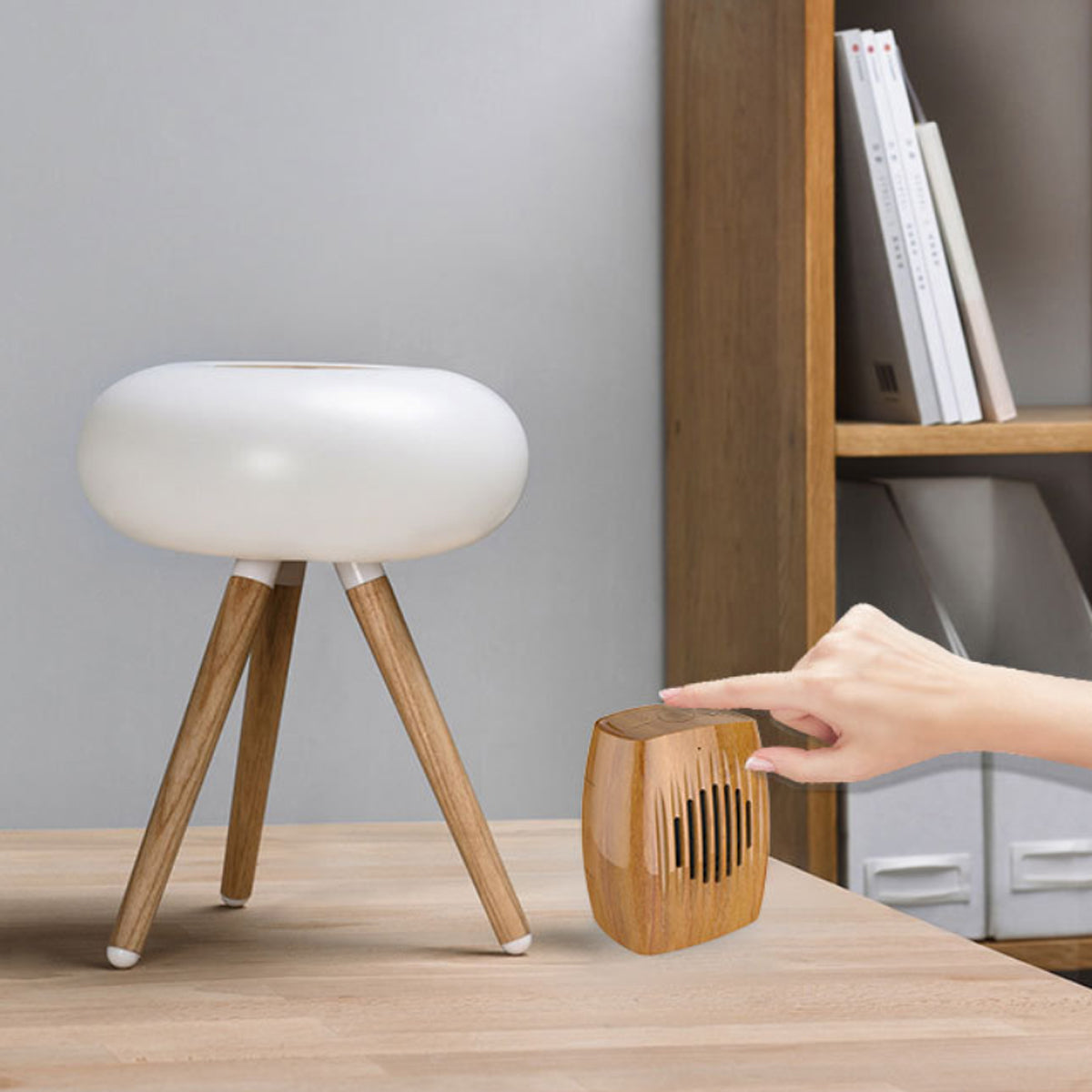 Wood Look Retro Bluetooth Speaker | TechTonic® - Stringspeed