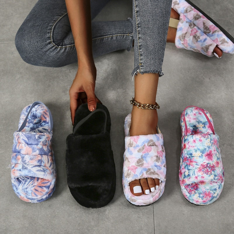 Plush Slides | CozyCouture® - Stringspeed