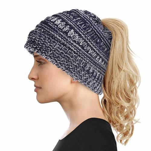 Ponytail Beanie | CozyCouture® - Stringspeed