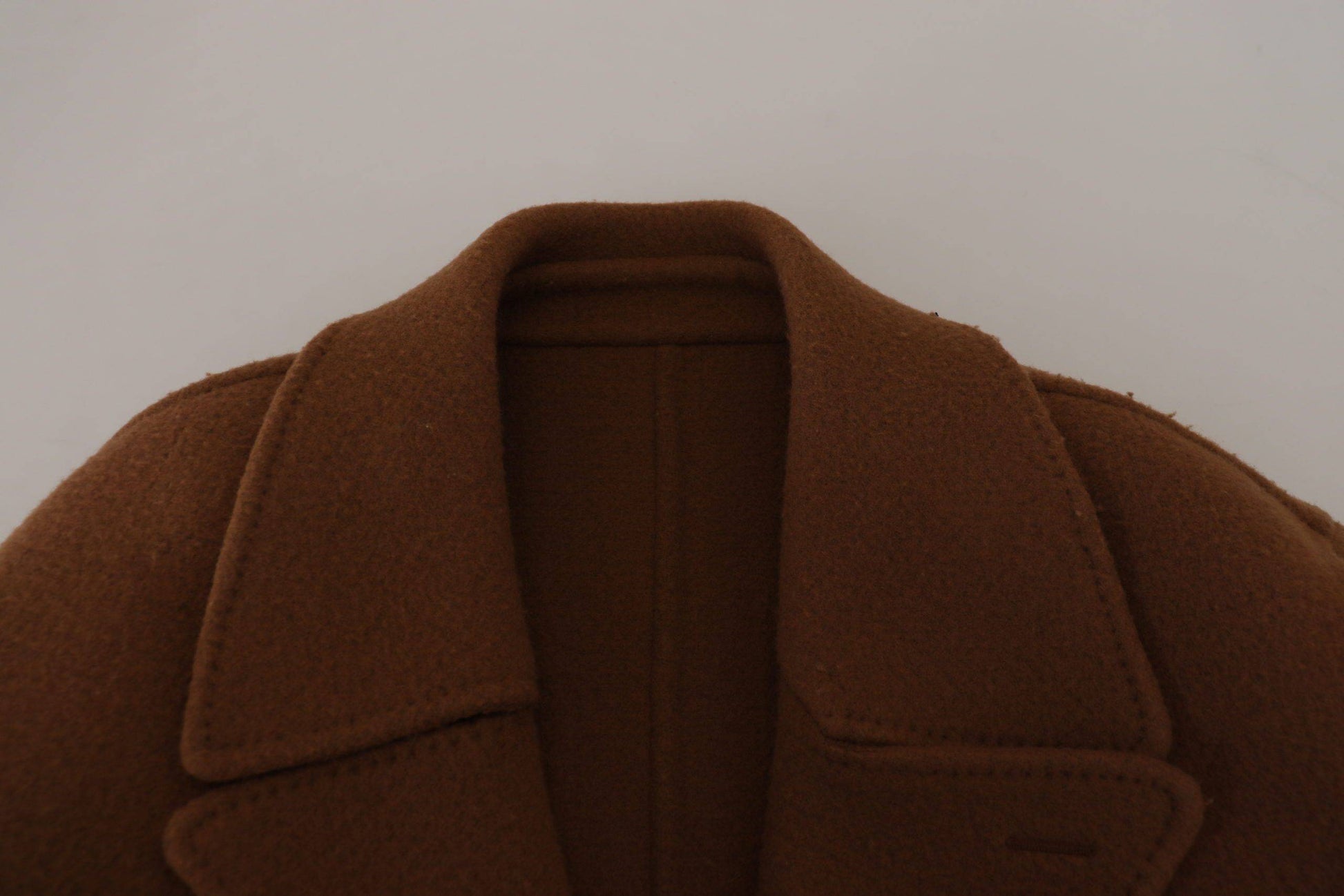 Dolce & Gabbana® Brown Coat - Stringspeed