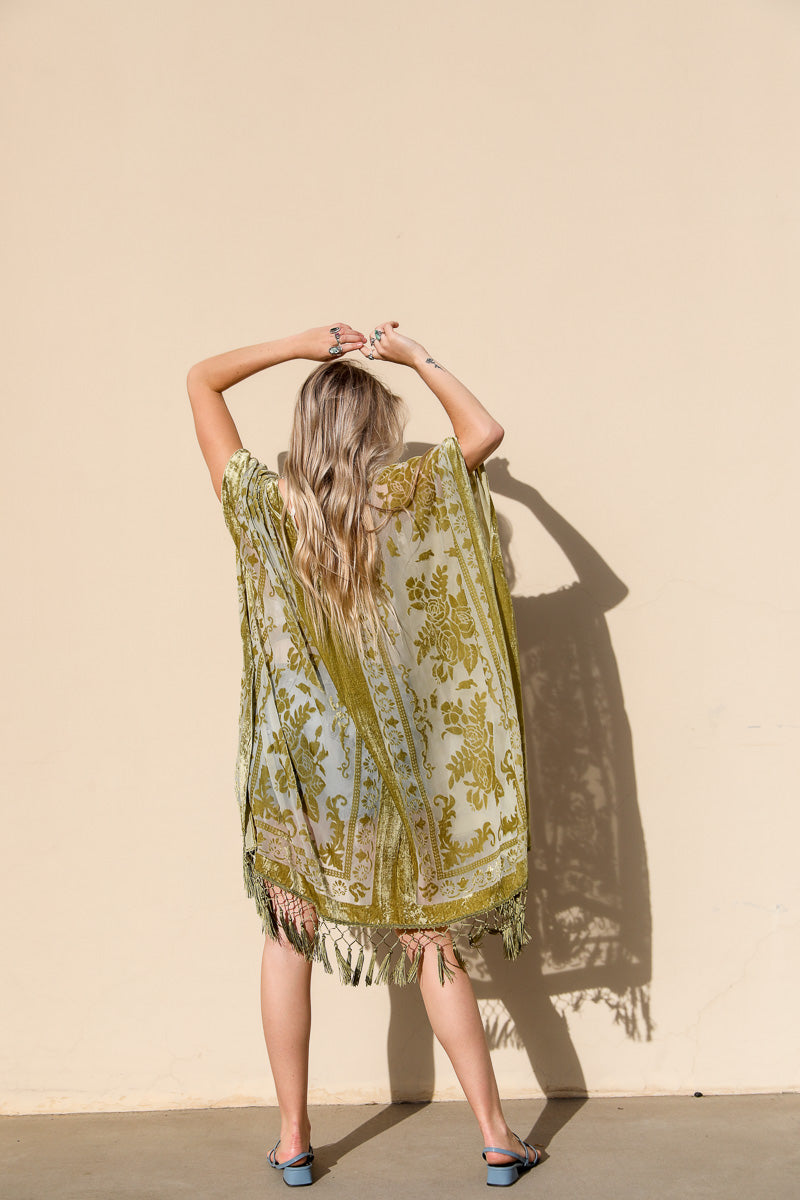 Velvet Mesh Tapestry Kimono | CozyCouture® - Stringspeed