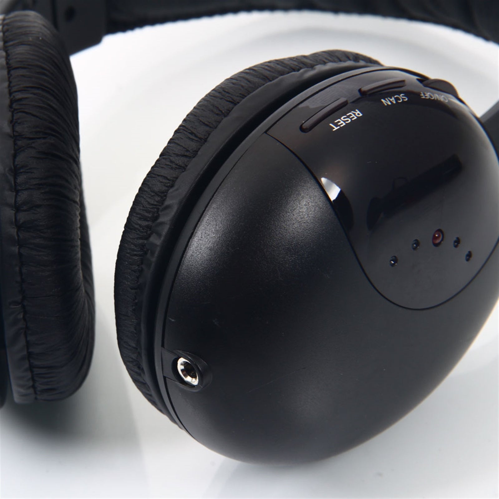 5 in 1 Wireless Headphones | TechTonic® - Stringspeed