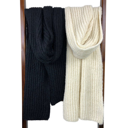 Chunky Knit Alpaca Scarf | CozyCouture® - Stringspeed