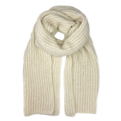 Chunky Knit Alpaca Scarf | CozyCouture® - Stringspeed