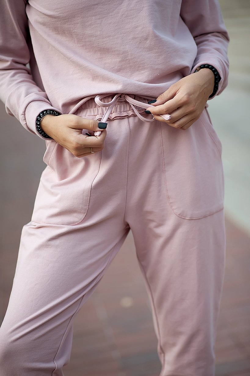 Sweatsuit Set in Blush Pink | CozyCouture® - Stringspeed